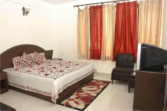 Hotel Surya Kiran Mussoorie Δωμάτιο φωτογραφία
